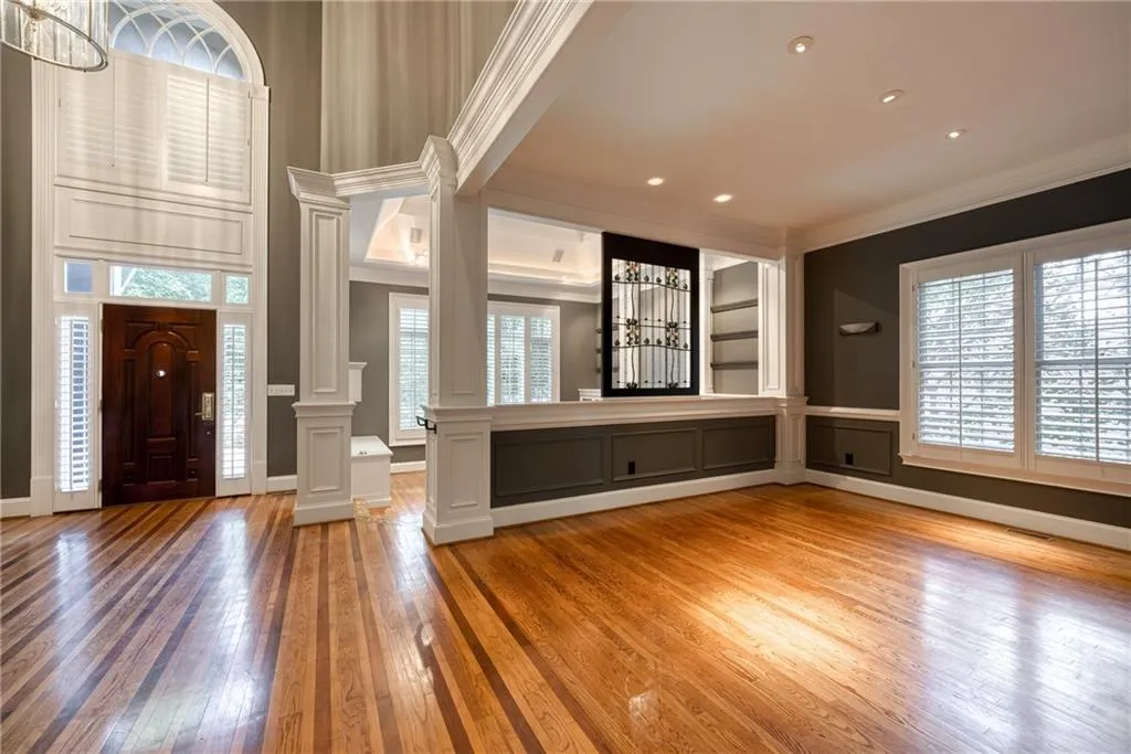 8 The Croft, Sandy Springs, Georgia 30342, 4 Bedrooms Bedrooms, ,4 BathroomsBathrooms,Residential,Sold,8 The Croft,7103300
