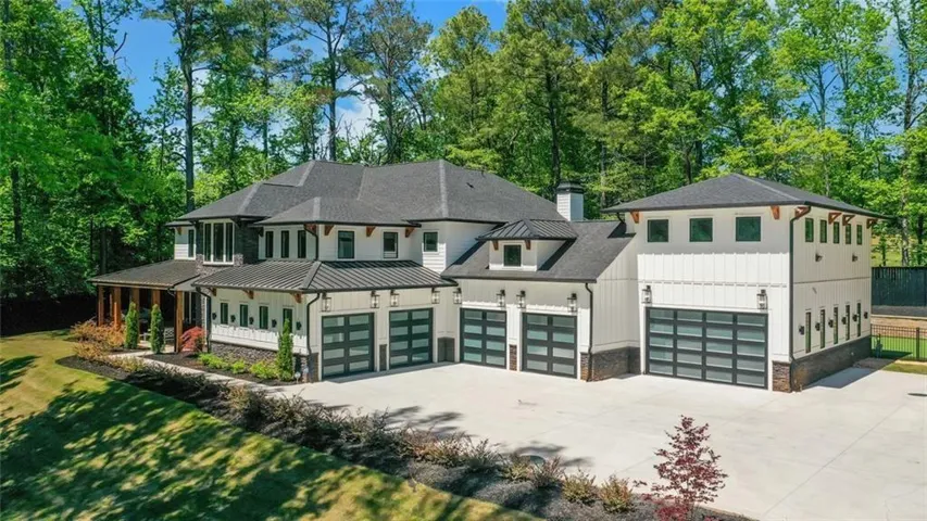 365 Cagle Road, Roswell, Georgia 30075