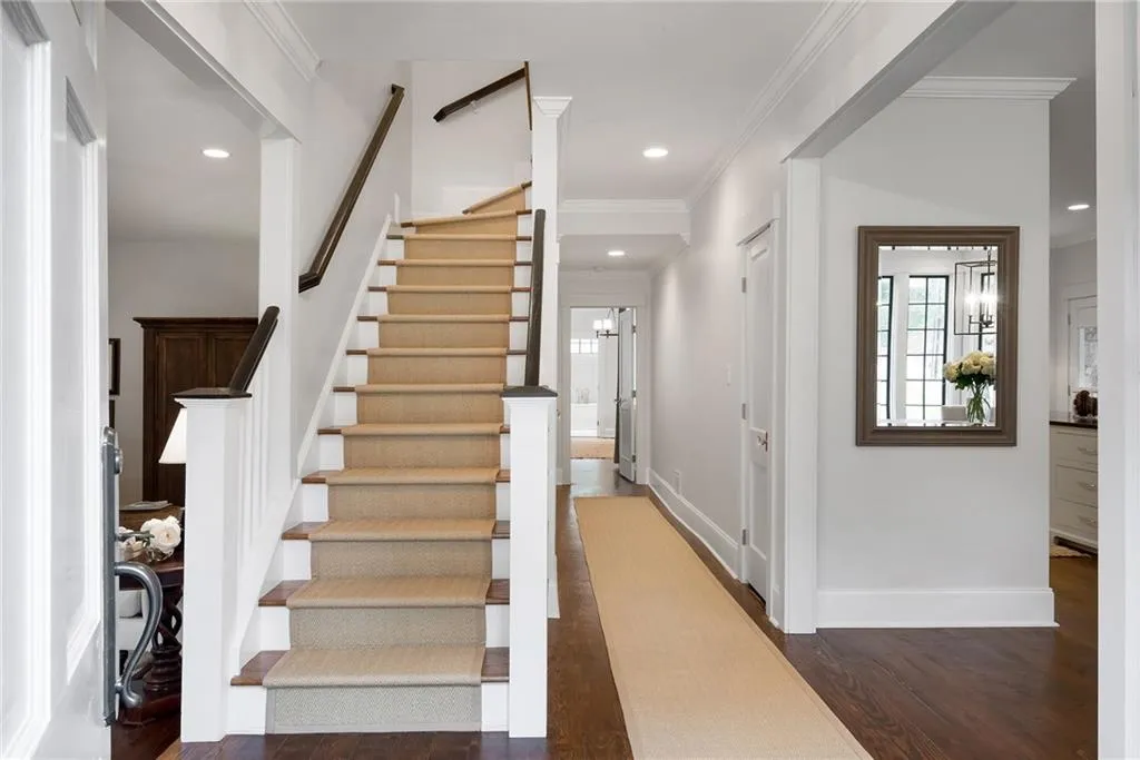 510 Westover Drive Nw, Atlanta, Georgia 30305, 4 Bedrooms Bedrooms, ,3 BathroomsBathrooms,Residential,Sold,510 Westover Drive Nw,5967384
