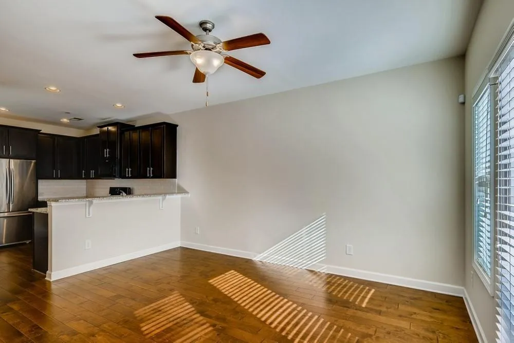 7365 Highland Bluff, Sandy Springs, Georgia 30328, 3 Bedrooms Bedrooms, ,3 BathroomsBathrooms,Residential,Sold,7365 Highland Bluff,6830126