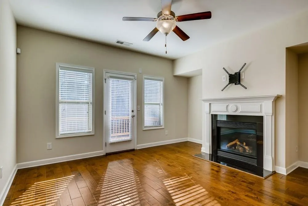 7365 Highland Bluff, Sandy Springs, Georgia 30328, 3 Bedrooms Bedrooms, ,3 BathroomsBathrooms,Residential,Sold,7365 Highland Bluff,6830126