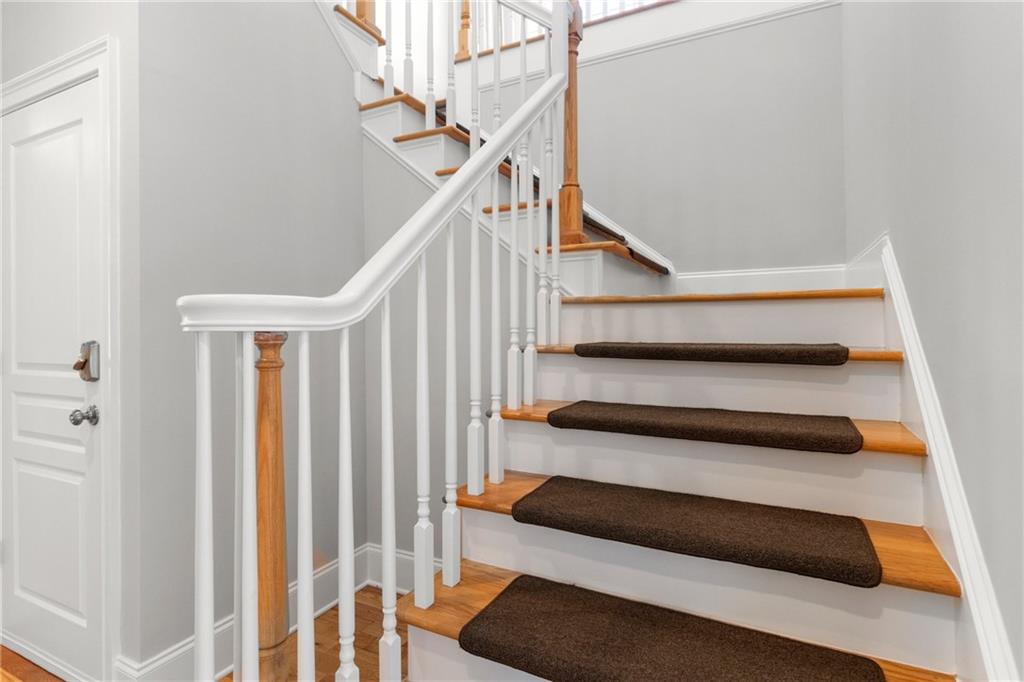 996 Pitts Unit D Road, Sandy Springs, Georgia 30350, 4 Bedrooms Bedrooms, ,2 BathroomsBathrooms,Residential,Sold,996 Pitts Unit D Road,7278845