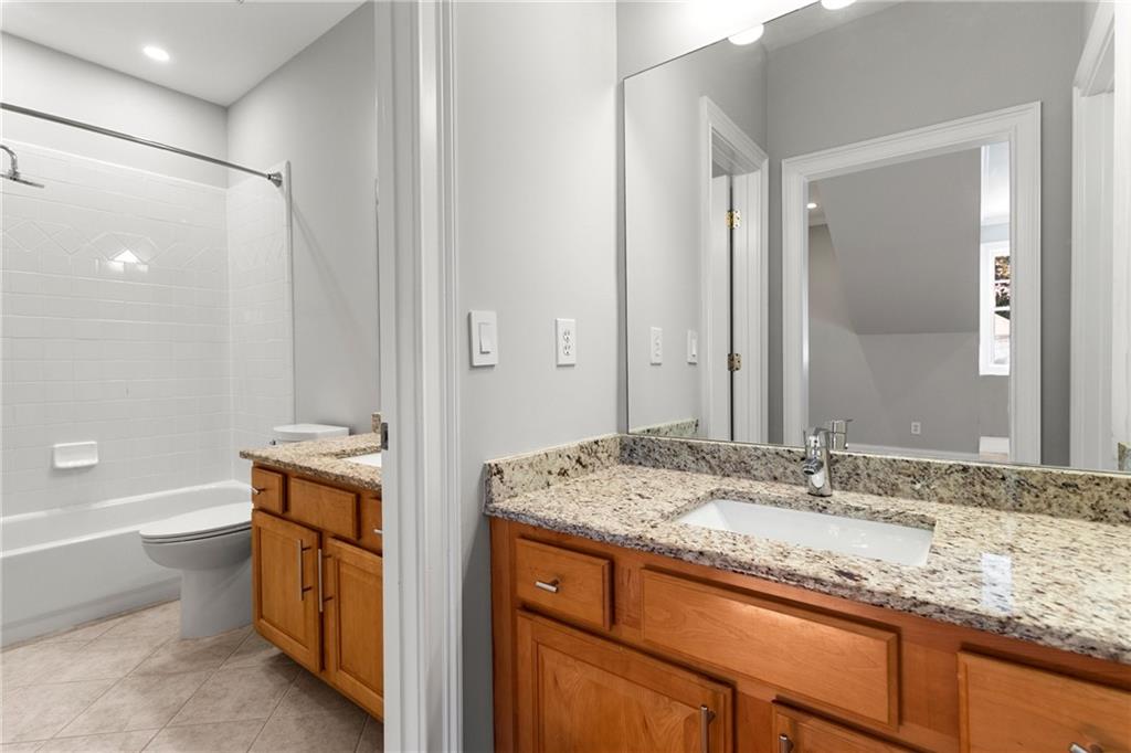 996 Pitts Unit D Road, Sandy Springs, Georgia 30350, 4 Bedrooms Bedrooms, ,2 BathroomsBathrooms,Residential,Sold,996 Pitts Unit D Road,7278845