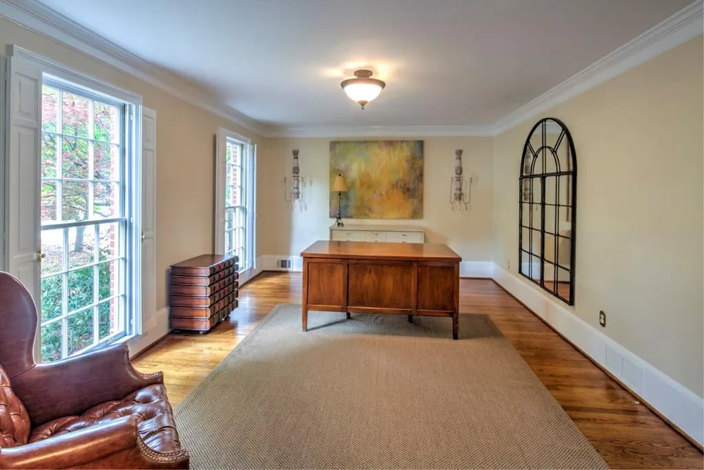 725 Amster Green Drive, Sandy Springs, Georgia 30350, 5 Bedrooms Bedrooms, ,4 BathroomsBathrooms,Residential,Sold,725 Amster Green Drive,5834731