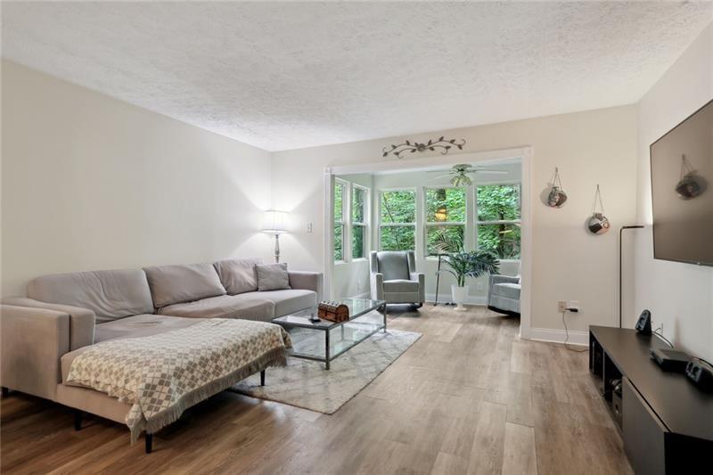 5145 Roswell Road Unit 2/45, Sandy Springs, Georgia 30342, 2 Bedrooms Bedrooms, ,1 BathroomBathrooms,Residential,Sold,5145 Roswell Road Unit 2/45,7279297