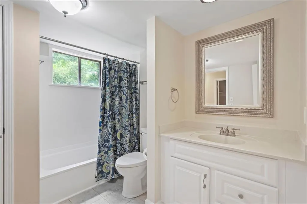 545 Spender Trace, Atlanta, Georgia 30350, 5 Bedrooms Bedrooms, ,3 BathroomsBathrooms,Residential,Sold,545 Spender Trace,6891151