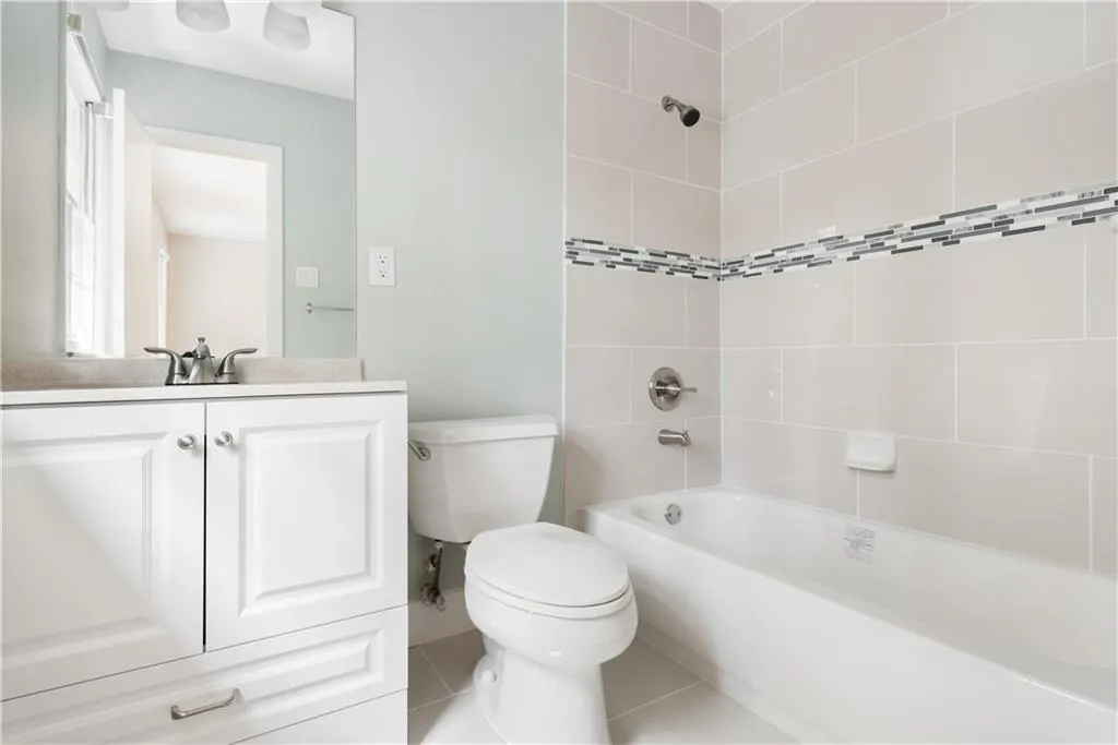 6520 Roswell Road Unit 51, Sandy Springs, Georgia 30328, 3 Bedrooms Bedrooms, ,2 BathroomsBathrooms,Residential,Sold,6520 Roswell Road Unit 51,5752807