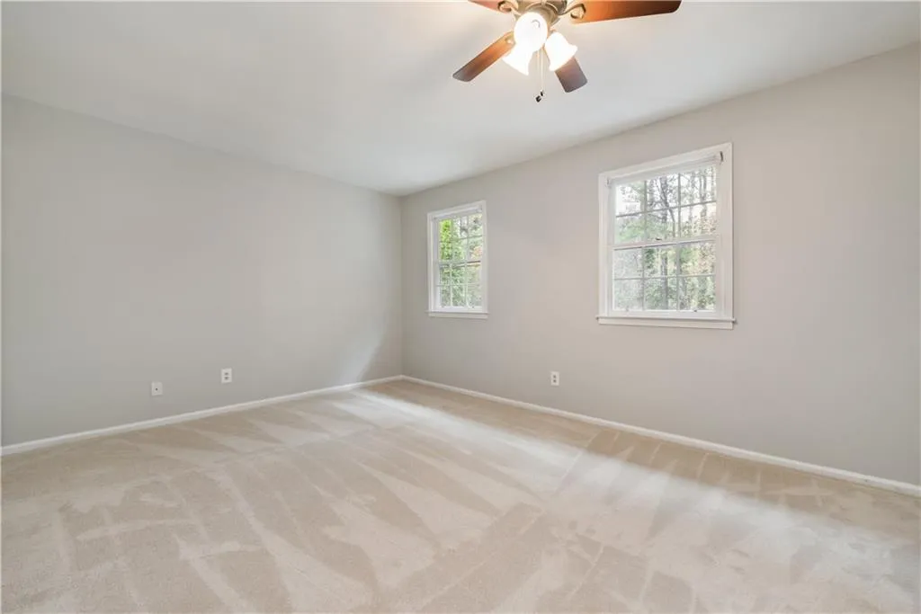 6520 Roswell Road Unit 51, Sandy Springs, Georgia 30328, 3 Bedrooms Bedrooms, ,2 BathroomsBathrooms,Residential,Sold,6520 Roswell Road Unit 51,5752807