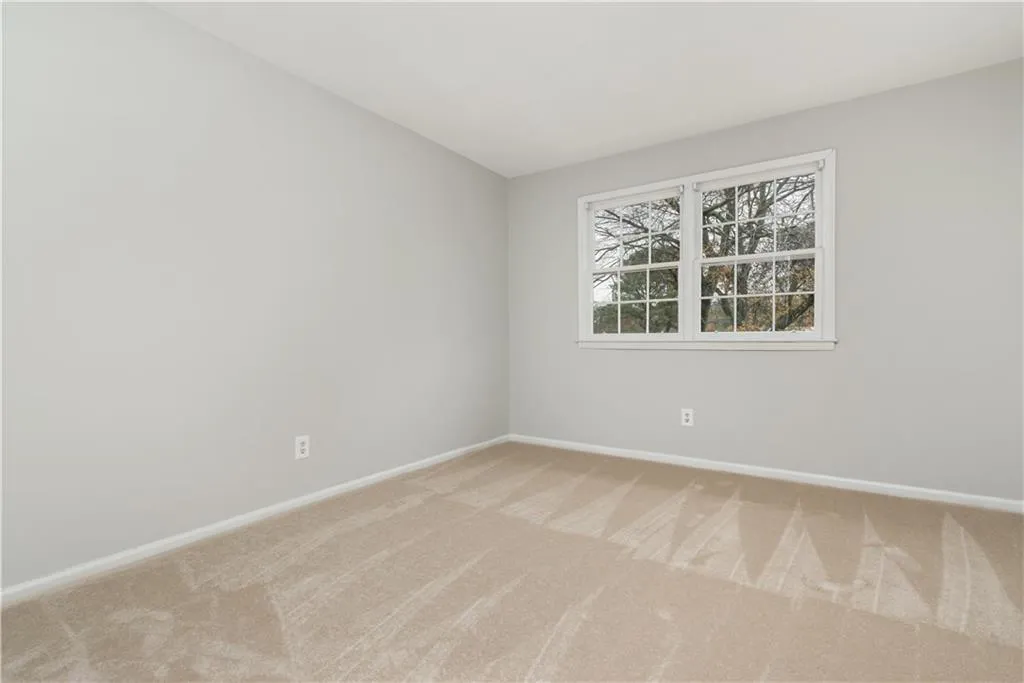 6520 Roswell Road Unit 51, Sandy Springs, Georgia 30328, 3 Bedrooms Bedrooms, ,2 BathroomsBathrooms,Residential,Sold,6520 Roswell Road Unit 51,5752807