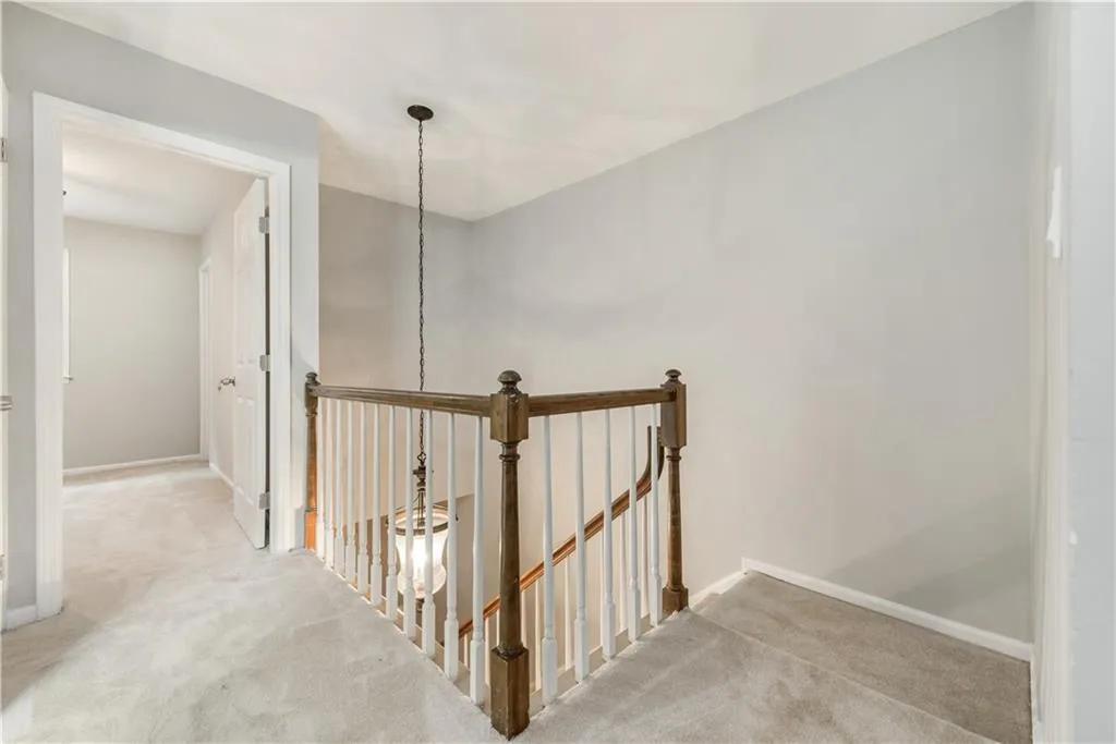 6520 Roswell Road Unit 51, Sandy Springs, Georgia 30328, 3 Bedrooms Bedrooms, ,2 BathroomsBathrooms,Residential,Sold,6520 Roswell Road Unit 51,5752807