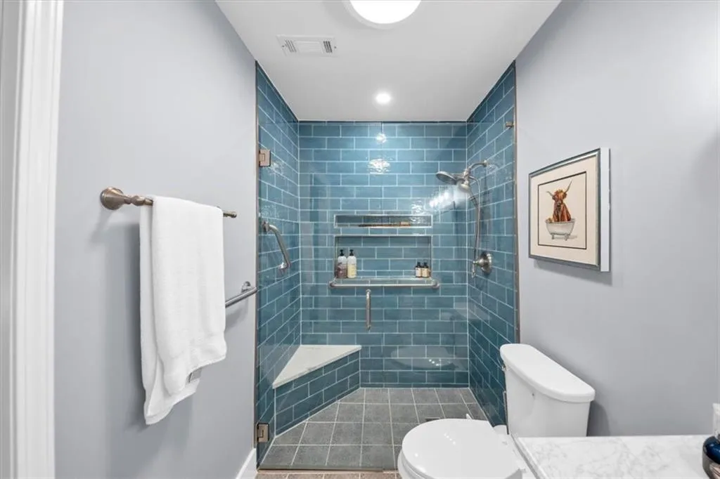 250 Triumph Drive Nw, Atlanta, Georgia 30327, 2 Bedrooms Bedrooms, ,2 BathroomsBathrooms,Residential,For Sale,250 Triumph Drive Nw,7638373