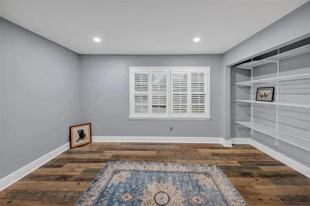 250 Triumph Drive Nw, Atlanta, Georgia 30327, 2 Bedrooms Bedrooms, ,2 BathroomsBathrooms,Residential,For Sale,250 Triumph Drive Nw,7638373