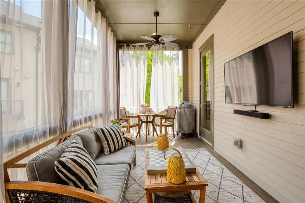 6766 Cadence Boulevard, Sandy Springs, Georgia 30328, 3 Bedrooms Bedrooms, ,3 BathroomsBathrooms,Residential,For Sale,6766 Cadence Boulevard,7646967