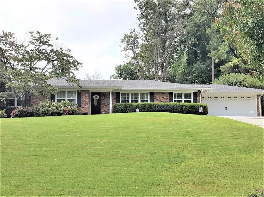 5670 Kayron Drive, Atlanta, Georgia 30328, 4 Bedrooms Bedrooms, ,3 BathroomsBathrooms,Residential,Sold,5670 Kayron Drive,5892602
