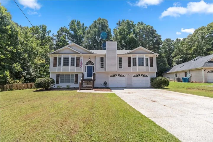 1476 Chateau Circle, Lawrenceville, Georgia 30043