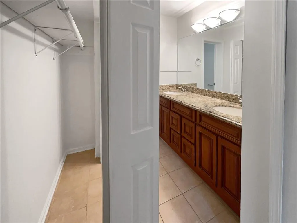 6520 Roswell Road Unit 68, Atlanta, Georgia 30328, 2 Bedrooms Bedrooms, ,2 BathroomsBathrooms,Residential,For Sale,6520 Roswell Road Unit 68,7613895