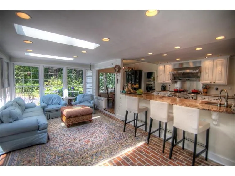 560 N Harbor Drive, Sandy Springs, Georgia 30328, 6 Bedrooms Bedrooms, ,3 BathroomsBathrooms,Residential,Sold,560 N Harbor Drive,5708421 560 N Harbor Drive, Sandy Springs, Georgia 30328, 6 Bedrooms Bedrooms, ,3 BathroomsBathrooms,Residential,Sold,560 N Harbor Drive,5708421