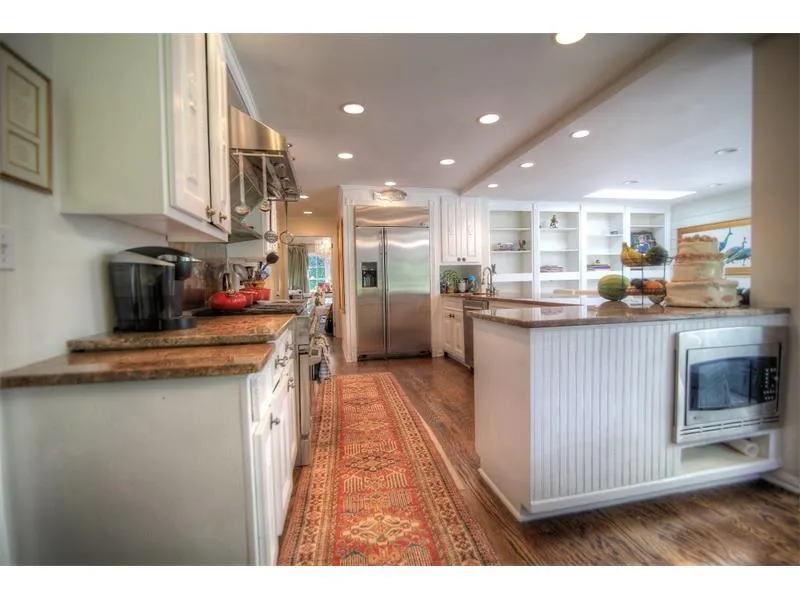 560 N Harbor Drive, Sandy Springs, Georgia 30328, 6 Bedrooms Bedrooms, ,3 BathroomsBathrooms,Residential,Sold,560 N Harbor Drive,5708421 560 N Harbor Drive, Sandy Springs, Georgia 30328, 6 Bedrooms Bedrooms, ,3 BathroomsBathrooms,Residential,Sold,560 N Harbor Drive,5708421