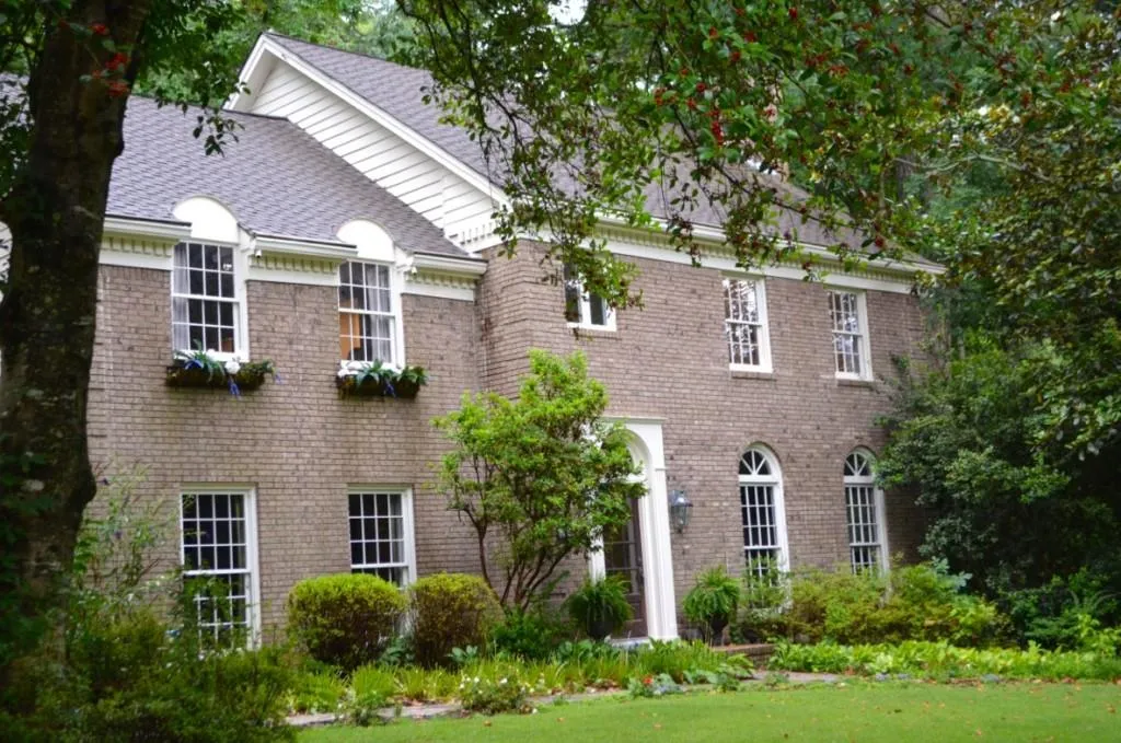 560 N Harbor Drive, Sandy Springs, Georgia 30328, 6 Bedrooms Bedrooms, ,3 BathroomsBathrooms,Residential,Sold,560 N Harbor Drive,5708421 560 N Harbor Drive, Sandy Springs, Georgia 30328, 6 Bedrooms Bedrooms, ,3 BathroomsBathrooms,Residential,Sold,560 N Harbor Drive,5708421