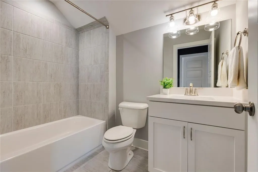 1954 Westside Boulevard, Atlanta, Georgia 30318, 4 Bedrooms Bedrooms, ,3 BathroomsBathrooms,Residential,For Sale,1954 Westside Boulevard,7665159