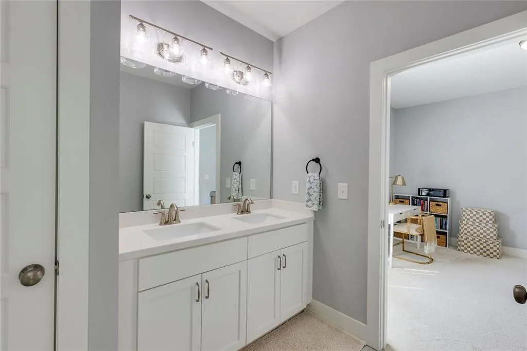 1954 Westside Boulevard, Atlanta, Georgia 30318, 4 Bedrooms Bedrooms, ,3 BathroomsBathrooms,Residential,For Sale,1954 Westside Boulevard,7665159