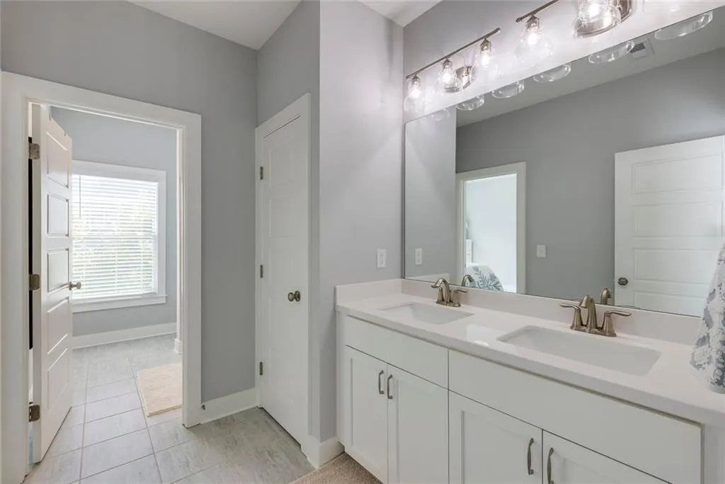 1954 Westside Boulevard, Atlanta, Georgia 30318, 4 Bedrooms Bedrooms, ,3 BathroomsBathrooms,Residential,For Sale,1954 Westside Boulevard,7665159