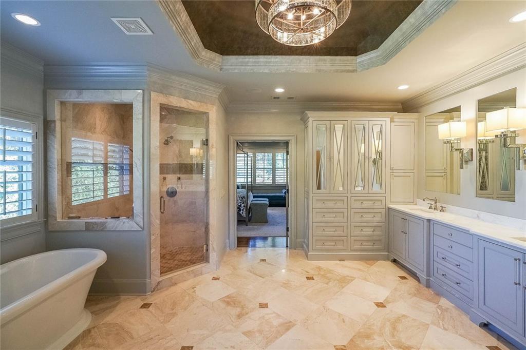 609 Carriage Drive, Atlanta, Georgia 30328, 6 Bedrooms Bedrooms, ,6 BathroomsBathrooms,Residential,Sold,609 Carriage Drive,7299038