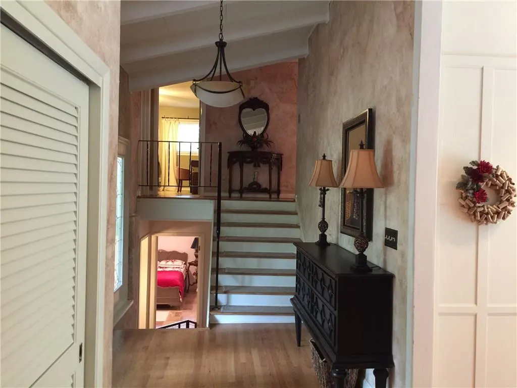 5910 Kayron Drive, Sandy Springs, Georgia 30328, 4 Bedrooms Bedrooms, ,2 BathroomsBathrooms,Residential,Sold,5910 Kayron Drive,5838145