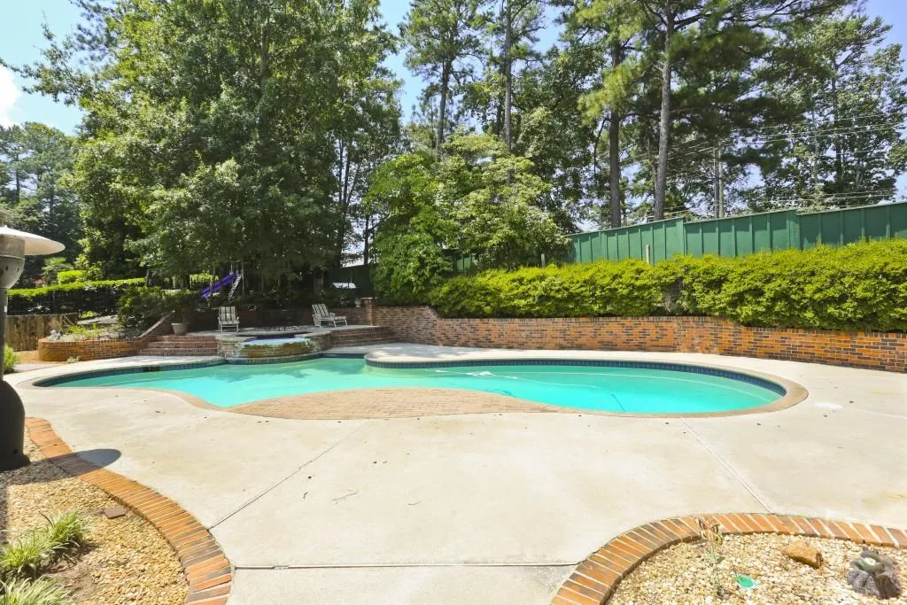 125 Riley Ridge Road, Atlanta, Georgia 30327, 6 Bedrooms Bedrooms, ,7 BathroomsBathrooms,Residential,Sold,125 Riley Ridge Road,5883621