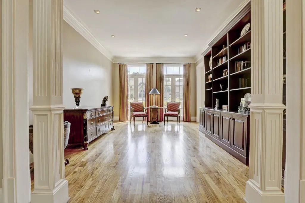 125 Riley Ridge Road, Atlanta, Georgia 30327, 6 Bedrooms Bedrooms, ,7 BathroomsBathrooms,Residential,Sold,125 Riley Ridge Road,5883621