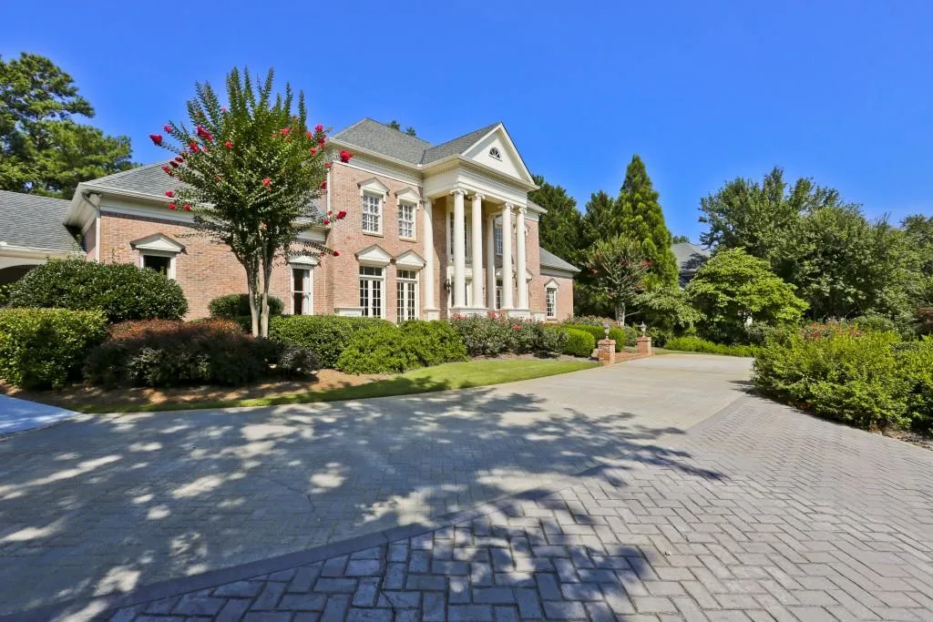 125 Riley Ridge Road, Atlanta, Georgia 30327, 6 Bedrooms Bedrooms, ,7 BathroomsBathrooms,Residential,Sold,125 Riley Ridge Road,5883621