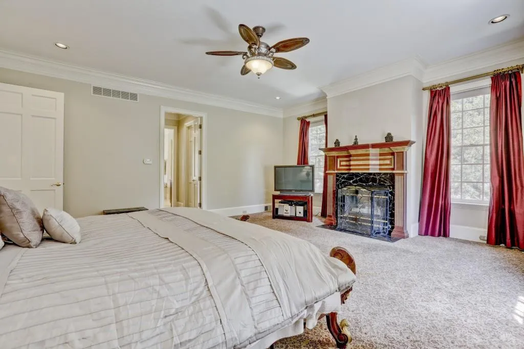 125 Riley Ridge Road, Atlanta, Georgia 30327, 6 Bedrooms Bedrooms, ,7 BathroomsBathrooms,Residential,Sold,125 Riley Ridge Road,5883621