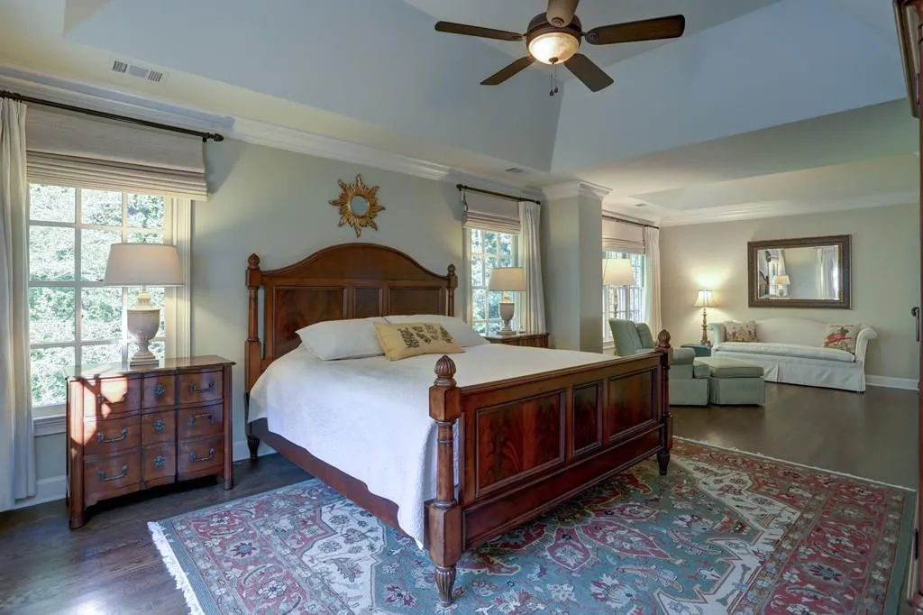 330 Old Powers Lane, Atlanta, Georgia 30327, 5 Bedrooms Bedrooms, ,5 BathroomsBathrooms,Residential,Sold,330 Old Powers Lane,6727202