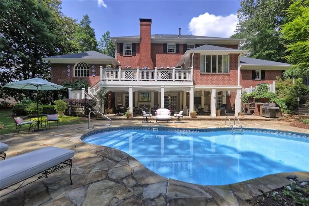 8915 Huntcliff Lake Court, Atlanta, Georgia 30350, 5 Bedrooms Bedrooms, ,4 BathroomsBathrooms,Residential,Sold,8915 Huntcliff Lake Court,6559480