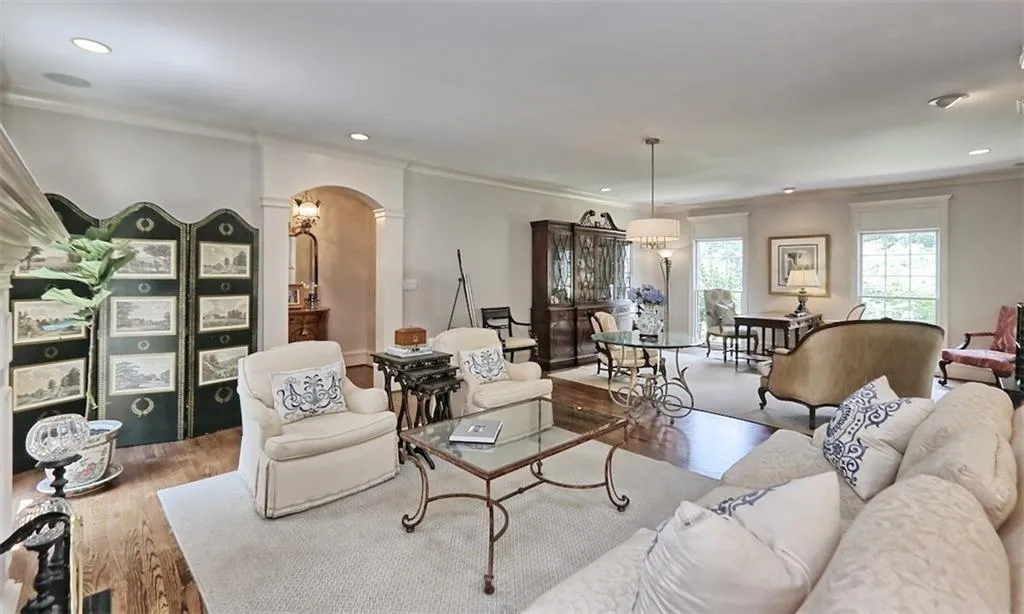 8915 Huntcliff Lake Court, Atlanta, Georgia 30350, 5 Bedrooms Bedrooms, ,4 BathroomsBathrooms,Residential,Sold,8915 Huntcliff Lake Court,6559480