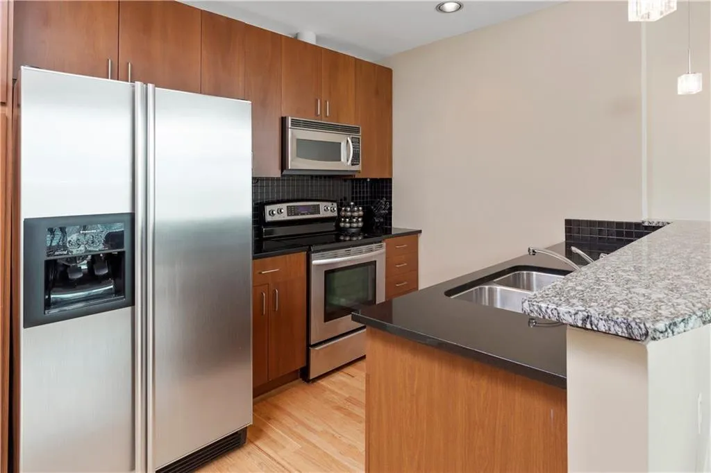 943 Peachtree Street Ne Unit 1711, Atlanta, Georgia 30309, 2 Bedrooms Bedrooms, ,2 BathroomsBathrooms,Residential,Sold,943 Peachtree Street Ne Unit 1711,5867284