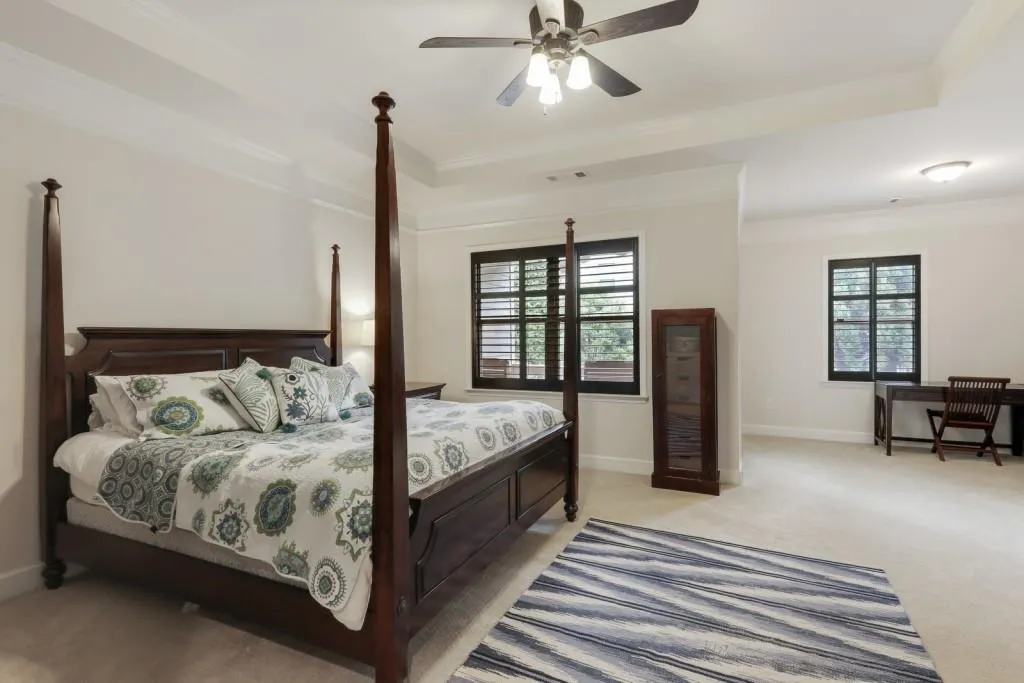 5535 Parkerton Lane, Atlanta, Georgia 30342, 3 Bedrooms Bedrooms, ,3 BathroomsBathrooms,Residential,Sold,5535 Parkerton Lane,6743275