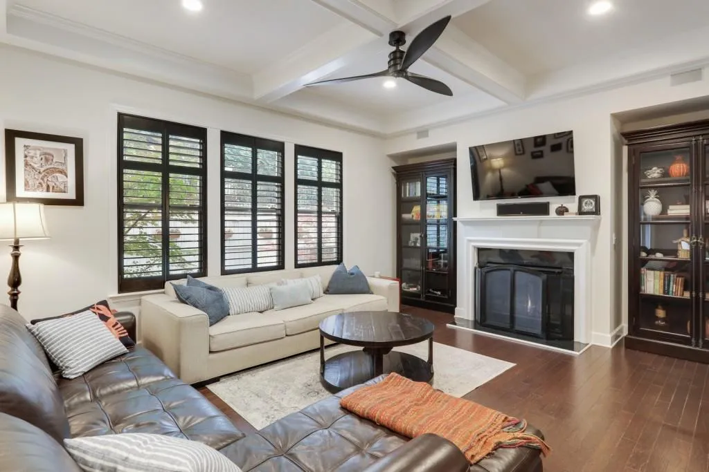 5535 Parkerton Lane, Atlanta, Georgia 30342, 3 Bedrooms Bedrooms, ,3 BathroomsBathrooms,Residential,Sold,5535 Parkerton Lane,6743275