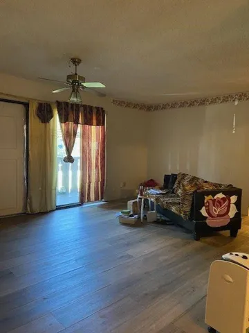 120 Camelot Drive, Atlanta, Georgia 30349
