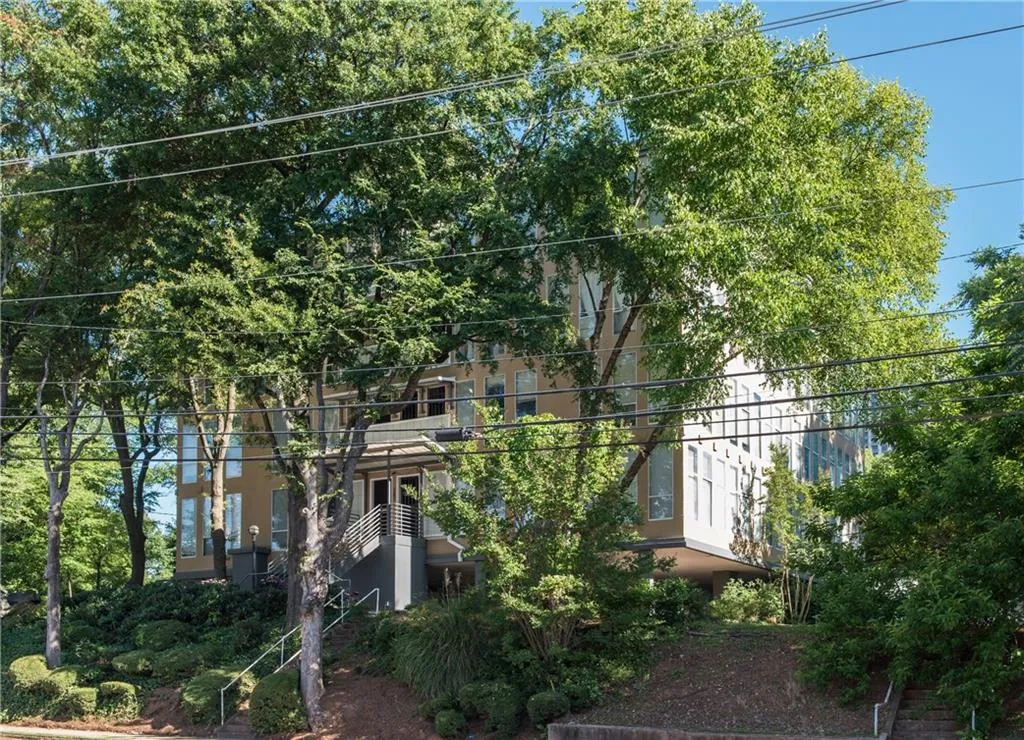 287 14th Street Nw Unit 7, Atlanta, Georgia 30318, 2 Bedrooms Bedrooms, ,1 BathroomBathrooms,Residential,Sold,287 14th Street Nw Unit 7,5705760