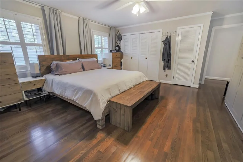 5735 Riverwood Drive, Atlanta, Georgia 30328, 4 Bedrooms Bedrooms, ,3 BathroomsBathrooms,Residential,For Sale,5735 Riverwood Drive,7703460