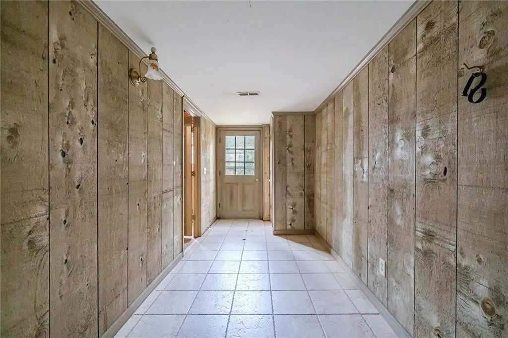 5330 N Powers Ferry Road, Sandy Springs, Georgia 30327, 5 Bedrooms Bedrooms, ,4 BathroomsBathrooms,Residential,Sold,5330 N Powers Ferry Road,7180954
