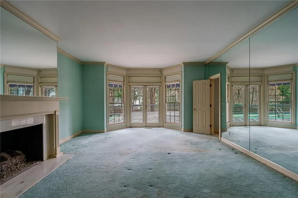 5330 N Powers Ferry Road, Sandy Springs, Georgia 30327, 5 Bedrooms Bedrooms, ,4 BathroomsBathrooms,Residential,Sold,5330 N Powers Ferry Road,7180954