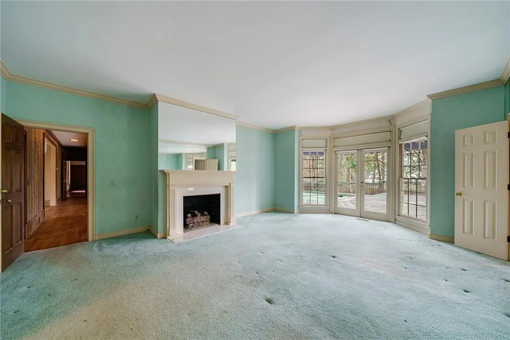 5330 N Powers Ferry Road, Sandy Springs, Georgia 30327, 5 Bedrooms Bedrooms, ,4 BathroomsBathrooms,Residential,Sold,5330 N Powers Ferry Road,7180954