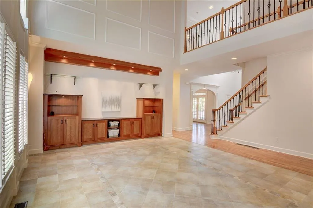 570 Trowbrook Road, Atlanta, Georgia 30350, 6 Bedrooms Bedrooms, ,5 BathroomsBathrooms,Residential,Sold,570 Trowbrook Road,7411662