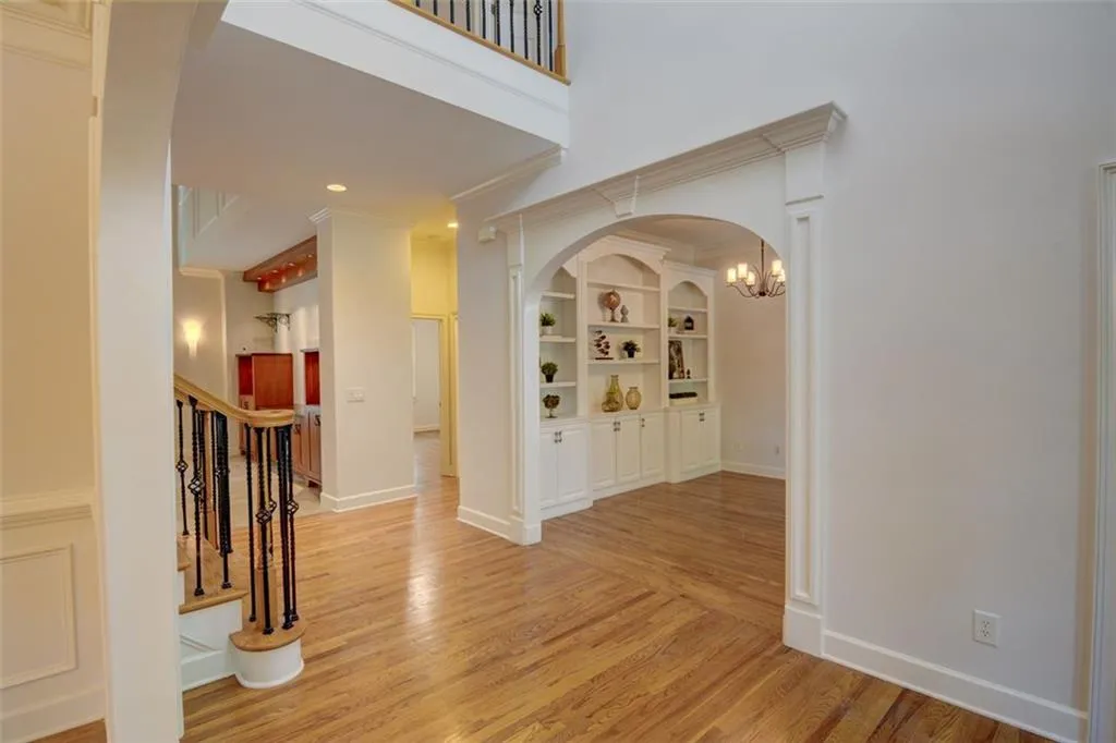 570 Trowbrook Road, Atlanta, Georgia 30350, 6 Bedrooms Bedrooms, ,5 BathroomsBathrooms,Residential,Sold,570 Trowbrook Road,7411662