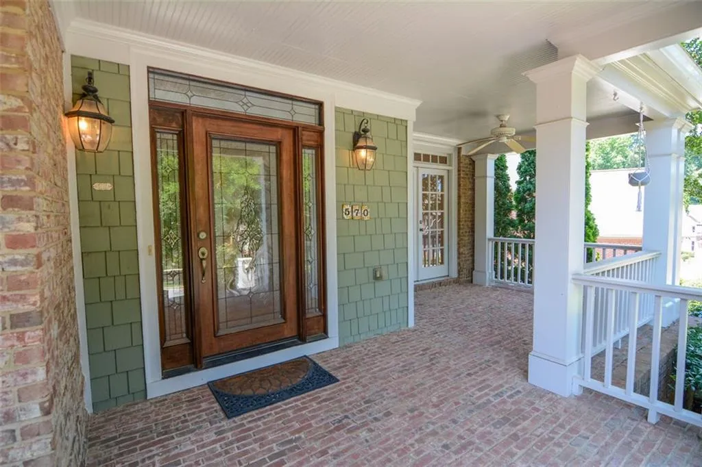 570 Trowbrook Road, Atlanta, Georgia 30350, 6 Bedrooms Bedrooms, ,5 BathroomsBathrooms,Residential,Sold,570 Trowbrook Road,7411662