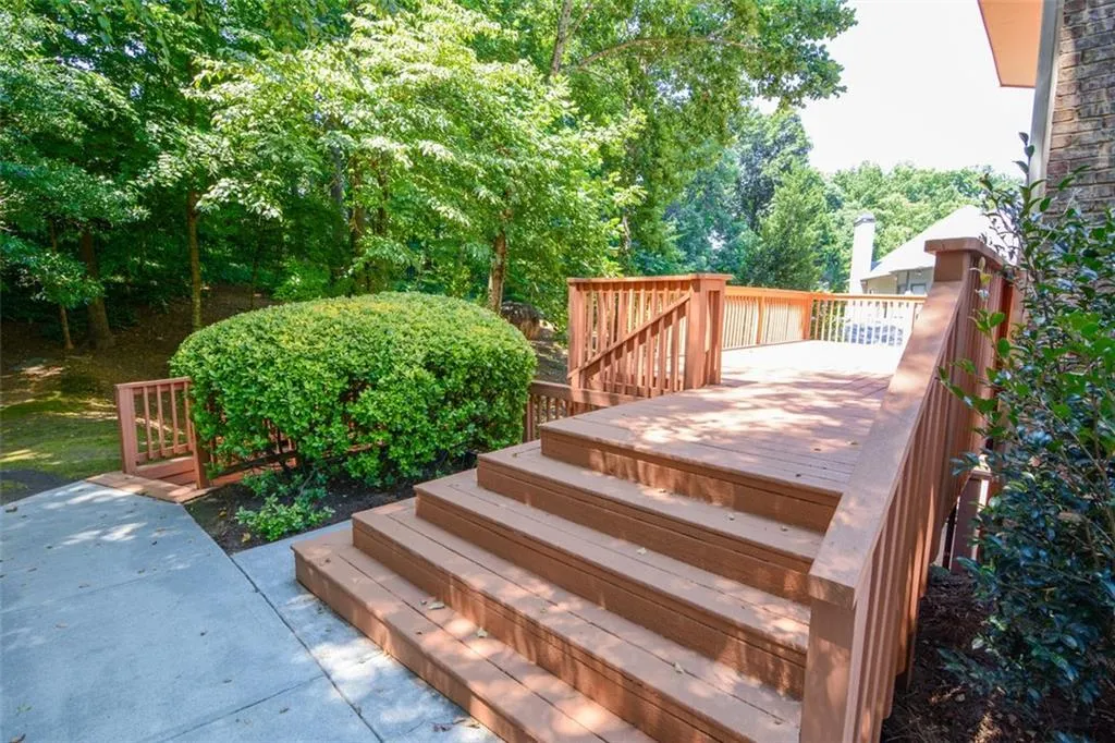 570 Trowbrook Road, Atlanta, Georgia 30350, 6 Bedrooms Bedrooms, ,5 BathroomsBathrooms,Residential,Sold,570 Trowbrook Road,7411662