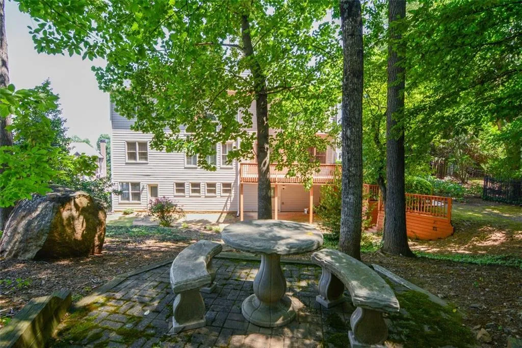 570 Trowbrook Road, Atlanta, Georgia 30350, 6 Bedrooms Bedrooms, ,5 BathroomsBathrooms,Residential,Sold,570 Trowbrook Road,7411662