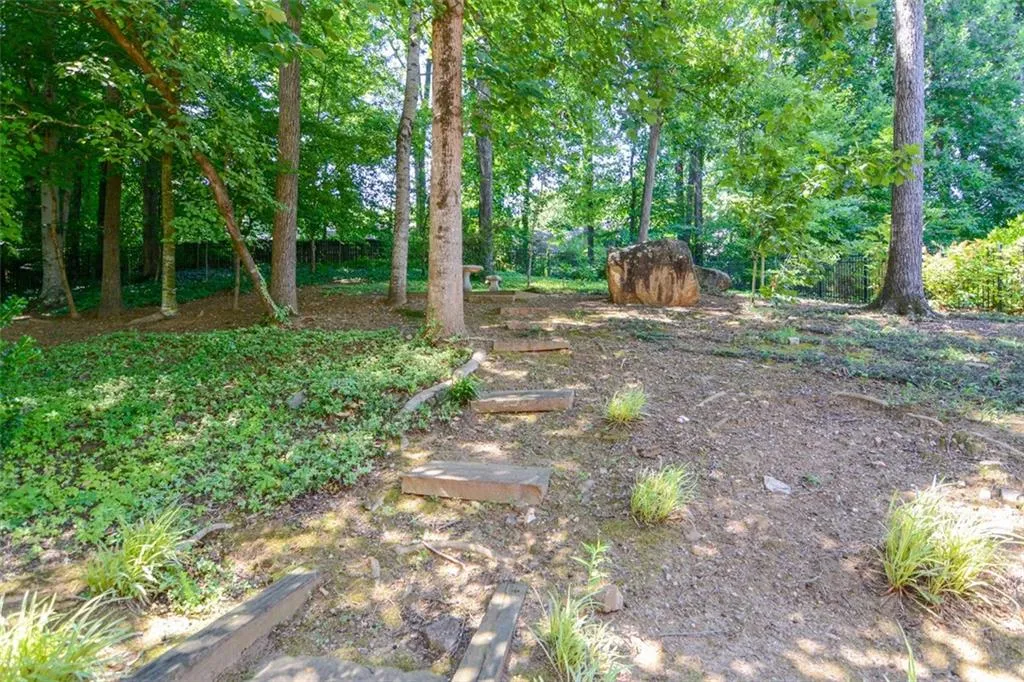 570 Trowbrook Road, Atlanta, Georgia 30350, 6 Bedrooms Bedrooms, ,5 BathroomsBathrooms,Residential,Sold,570 Trowbrook Road,7411662